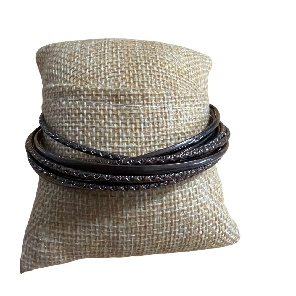 Gunmetal Tone Multi Strand Stackable Bangle Bracelet Set Textured Smooth Y2k
